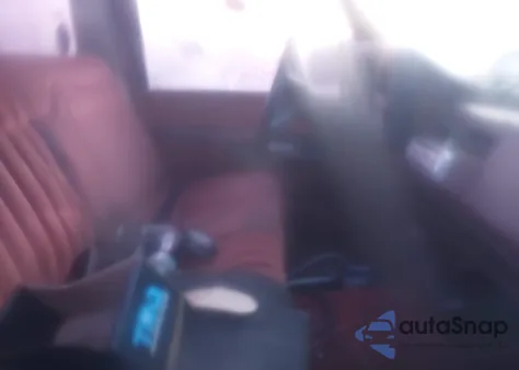 1991 Chevrolet Gmt-400 C1500 z USA, uszkodzony, nr VIN 1GCDC14K2MZ215973